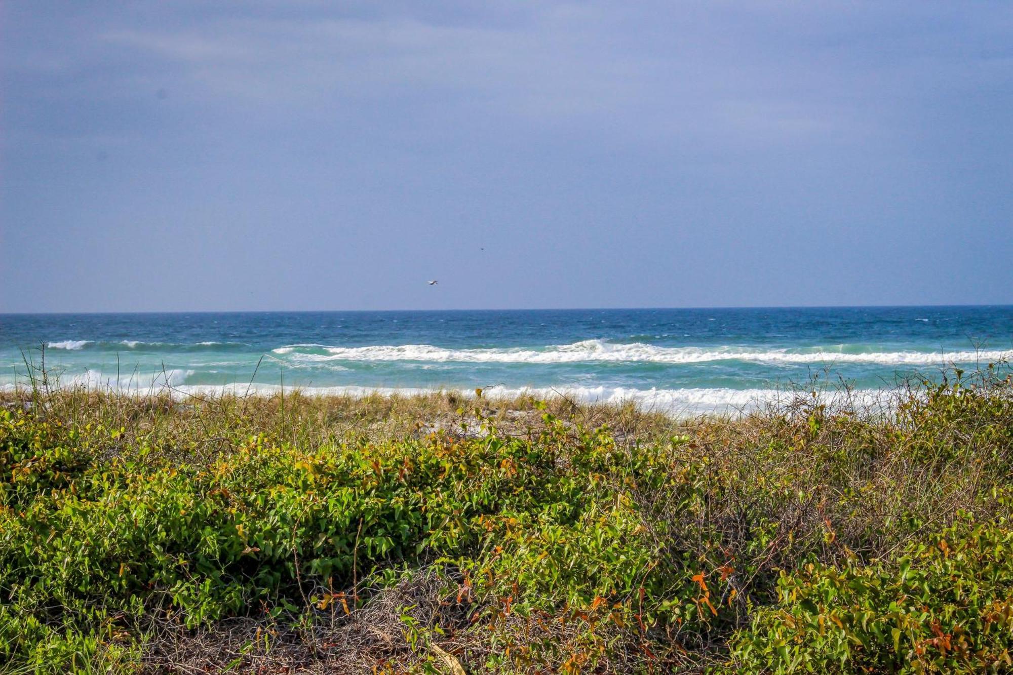 Apartamento Emerald Shores #3001 *